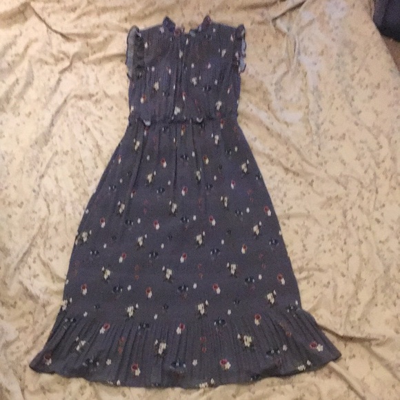 Ted Baker Gray Topaz Oracle Plissé Cocktail Dress